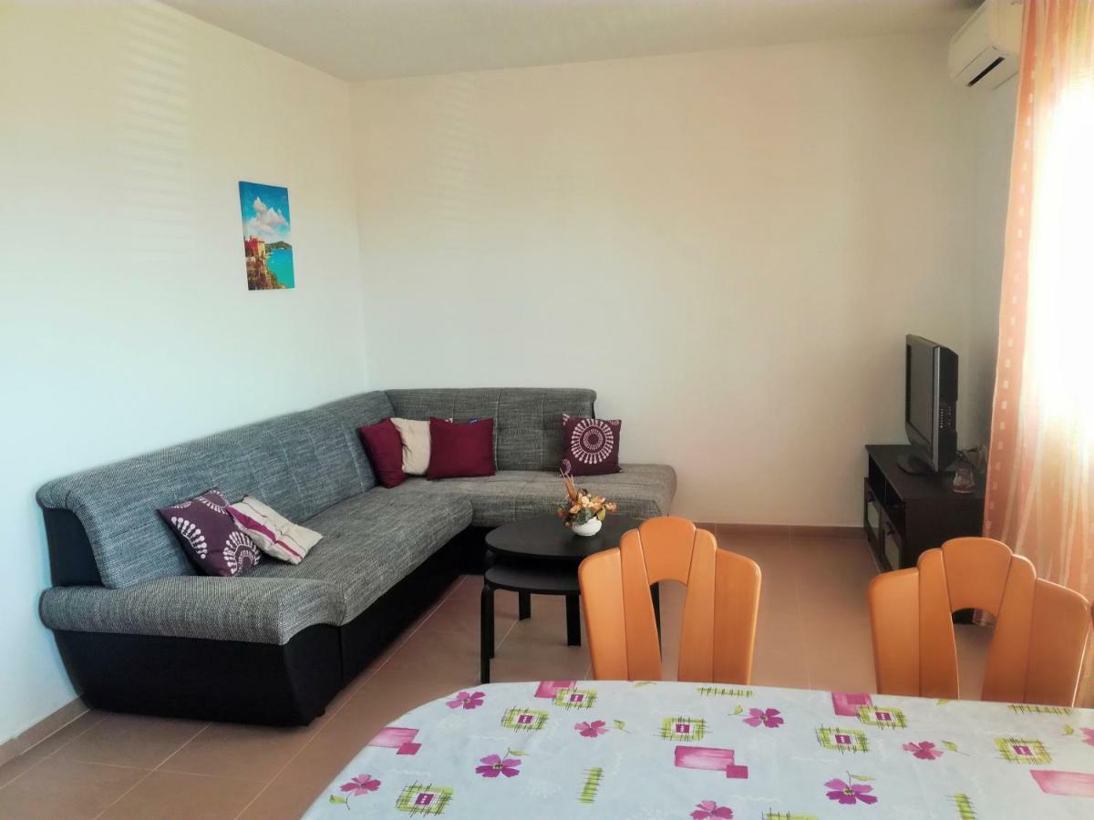 Apartment Nevenka Veglia Exterior foto